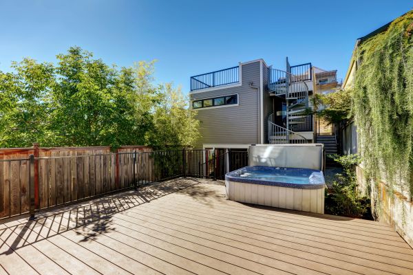 Hot Tub Deck Installation in Lake Zurich
