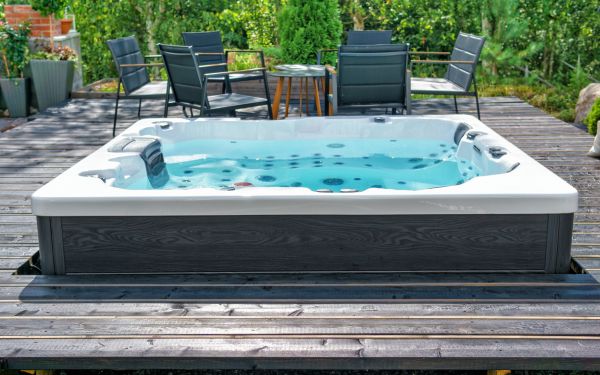 Spa Deck Remodeling in Lake Zurich